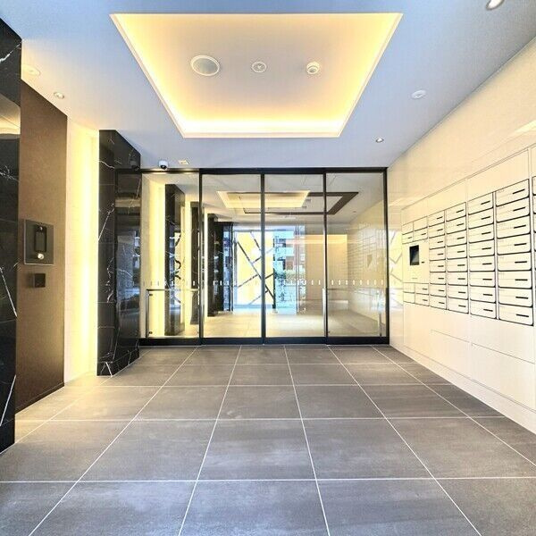 ミュプレ上前津のロビー