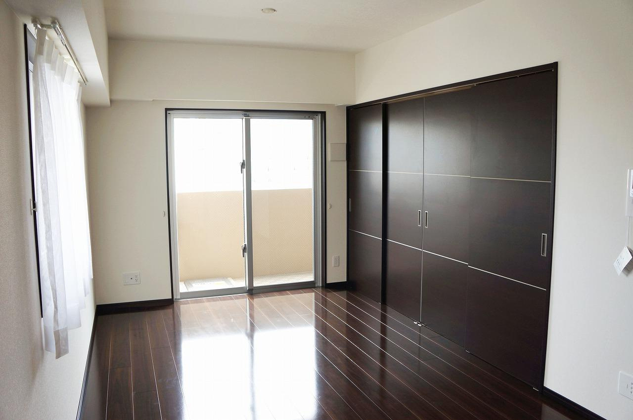 ララプレイスリゾート沖縄県庁前の居間・リビング