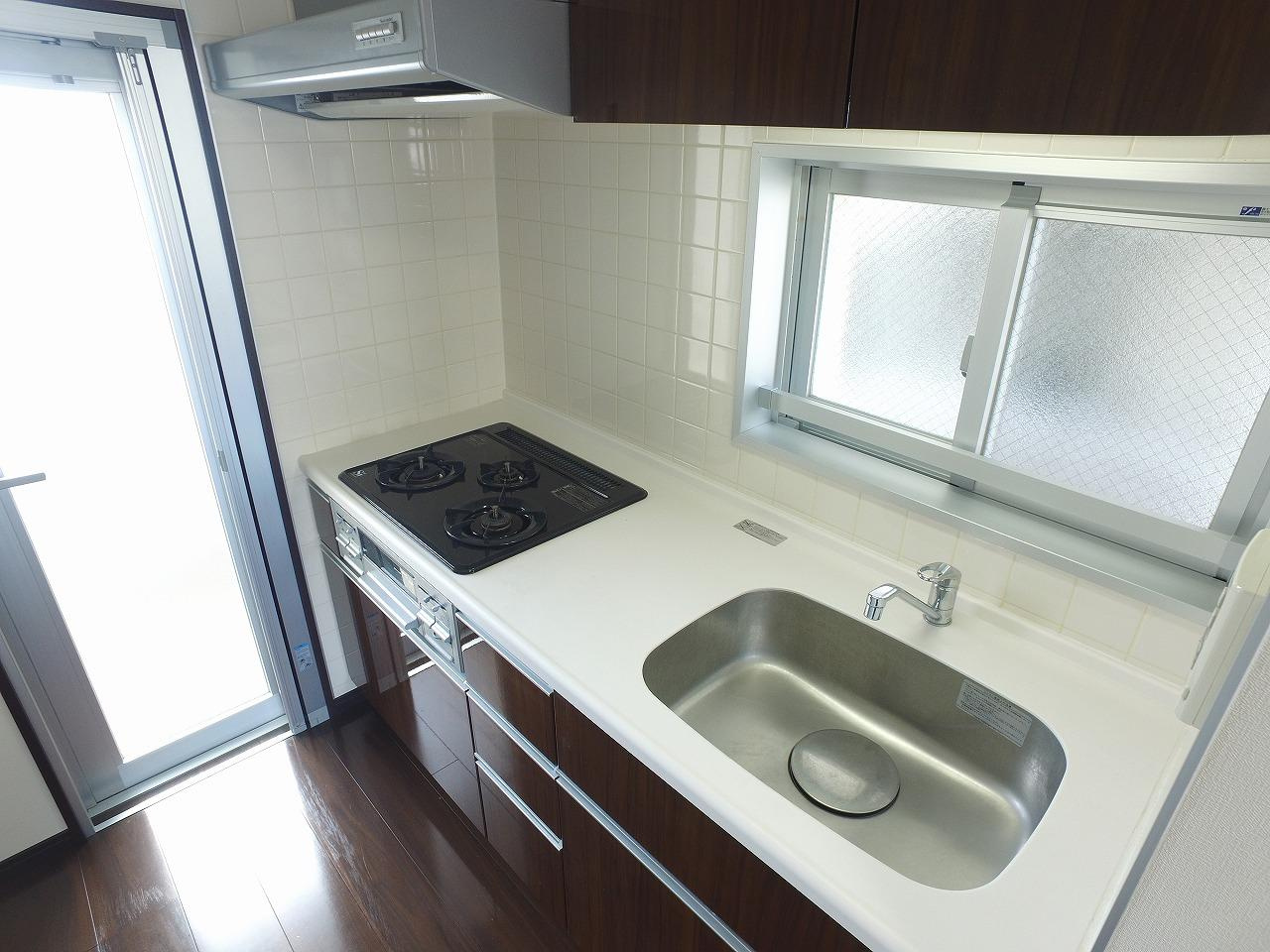 ララプレイスリゾート沖縄県庁前のキッチン