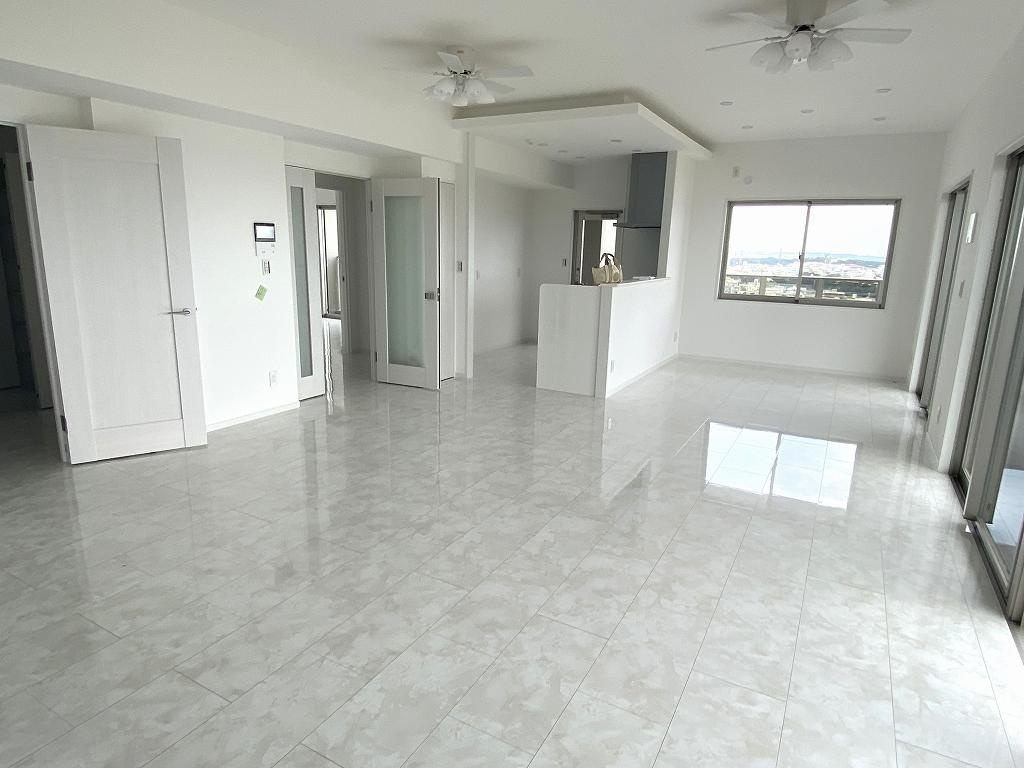 ミルコマンション上地シー＆ベースビューの外観