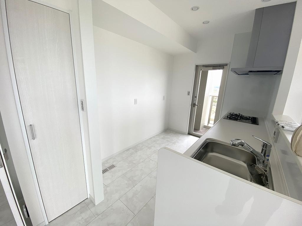 ミルコマンション上地シー＆ベースビューのキッチン