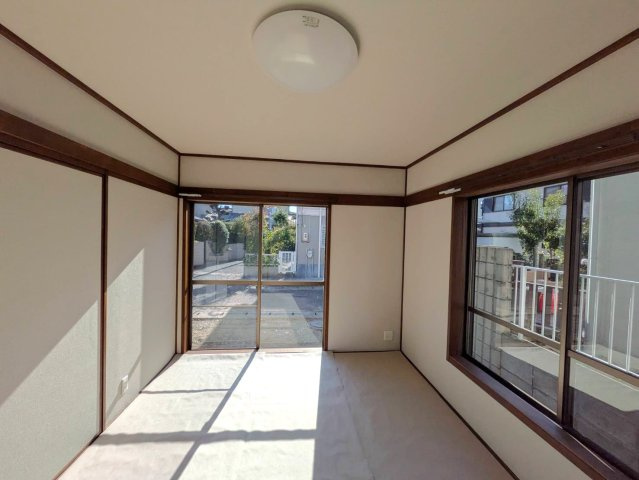 岡山市南区福田リノベーション済み 中古住宅の和室|◆1階和室6.0畳の様子です。収納に便利な押入れ付きです。