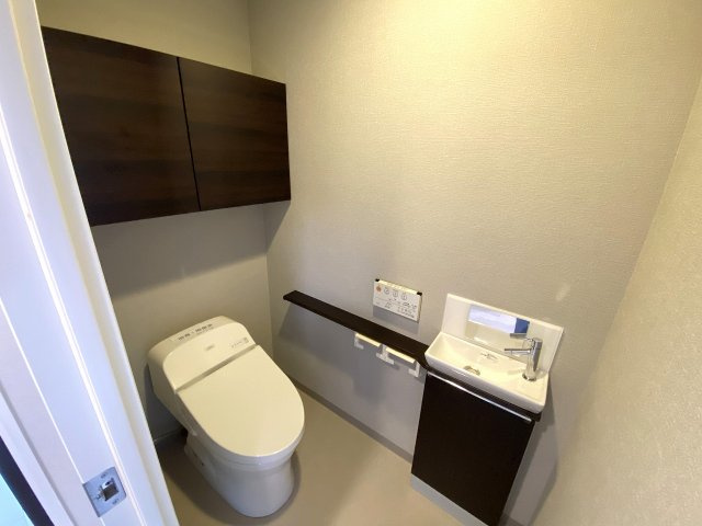 プレサンスロジェ松尾レーヴタワーのトイレ|那覇市｜売マンション｜プレサンスロジェ松尾レーヴタワー｜アイランドリゾート沖縄
