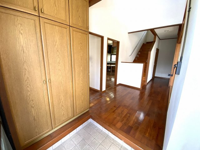 那覇市首里末吉町2丁目戸建ての玄関|那覇市首里｜売戸建て｜アイランドリゾート沖縄