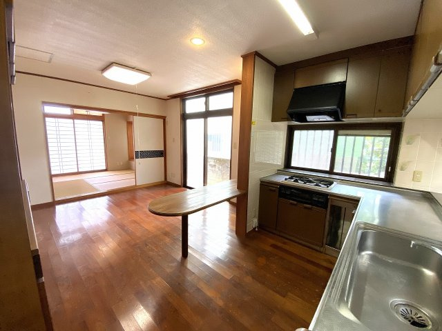 那覇市首里末吉町2丁目戸建てのキッチン|那覇市首里｜売戸建て｜アイランドリゾート沖縄