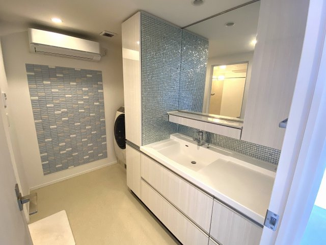 プレミスト宜野湾大謝名の独立洗面台|プレミスト宜野湾大謝名｜売マンション｜アイランドリゾート沖縄