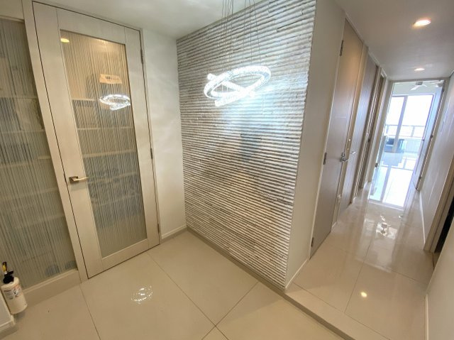 プレミスト宜野湾大謝名の玄関|プレミスト宜野湾大謝名｜売マンション｜アイランドリゾート沖縄