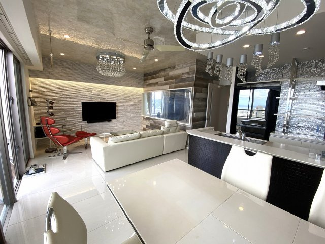 プレミスト宜野湾大謝名の居間・リビング|プレミスト宜野湾大謝名｜売マンション｜アイランドリゾート沖縄