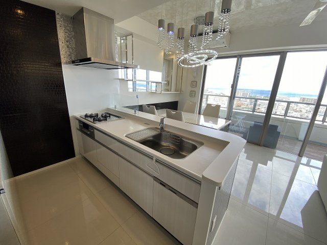 プレミスト宜野湾大謝名のキッチン|プレミスト宜野湾大謝名｜売マンション｜アイランドリゾート沖縄