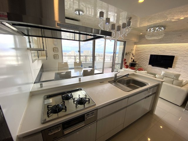 プレミスト宜野湾大謝名のキッチン|プレミスト宜野湾大謝名｜売マンション｜アイランドリゾート沖縄