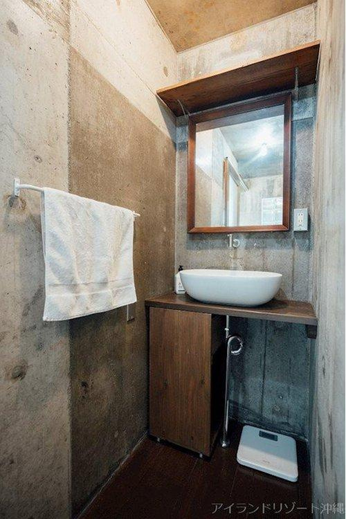 金武町屋嘉オーシャンフロントの洗面所|金武町屋嘉オーシャンフロント｜売戸建て｜アイランドリゾート沖縄