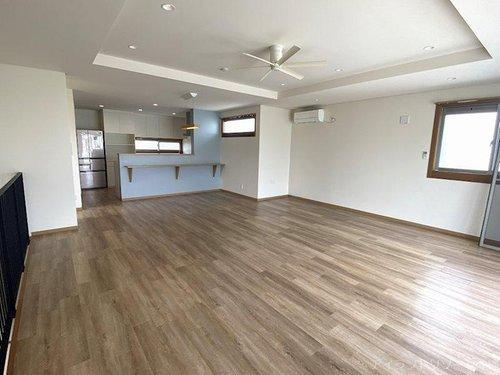 読谷村長浜３ＬＤＫの居間・リビング|読谷村長浜｜売戸建て｜アイランドリゾート沖縄