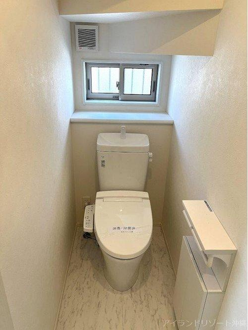 糸満市潮崎町3丁目の戸建てのトイレ|糸満市潮崎｜売戸建て｜アイランドリゾート沖縄