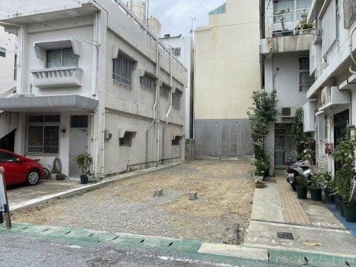 那覇市久米　１０３．３平米