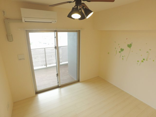 プレサンスロジェ嘉手納レーヴの洋室|嘉手納町売マンション｜プレサンスロジェ嘉手納レーヴ｜アイランドリゾート沖縄