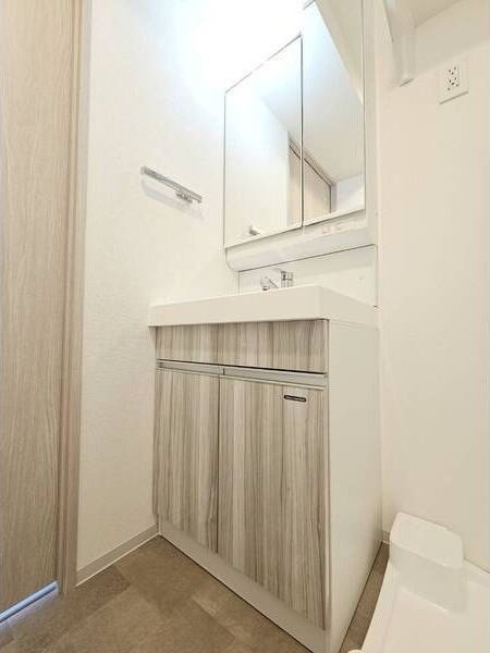 ディアレイシャス東別院Ⅲの収納