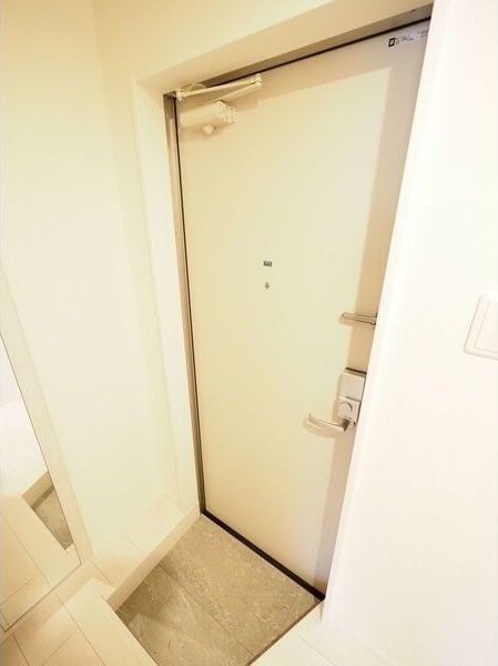 ハーモニーテラス城木町の玄関