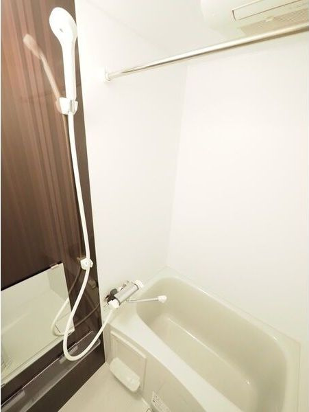 ハーモニーテラス城木町の浴室