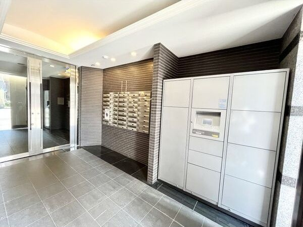 プライマル名古屋吹上のロビー