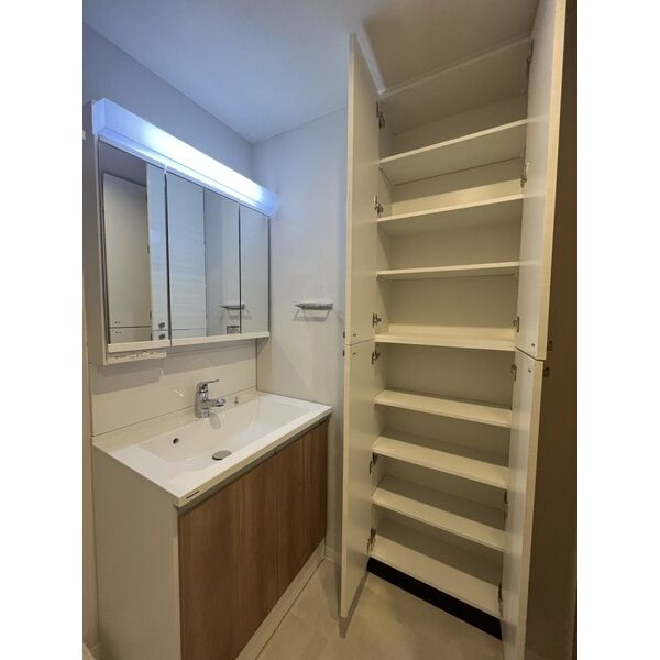 スプランディッド中百舌鳥の洗面所|スプランディッド中百舌鳥