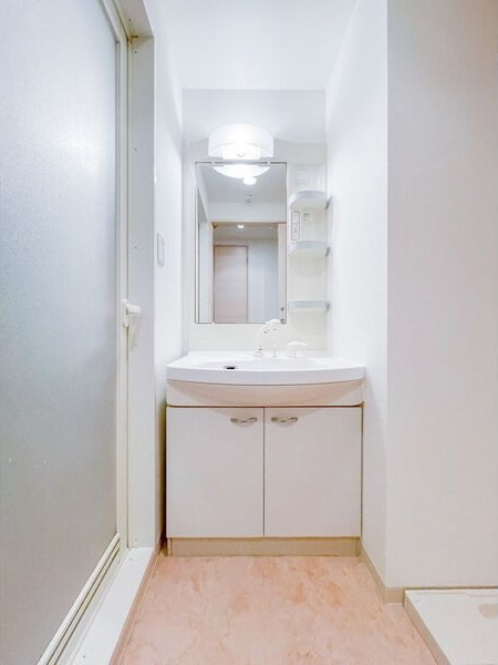 S-FORT金山☆7末までFR可能☆駐車場5500円(税込)キャンペーンの収納