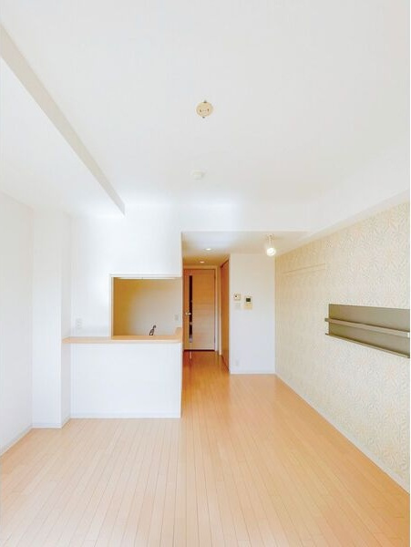 S-FORT金山☆7末までFR可能☆駐車場5500円(税込)キャンペーンのバルコニー