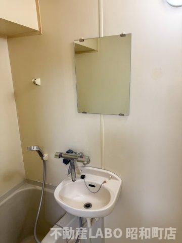 メロディーハイム美章園の洗面所