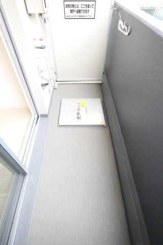 大阪市都島区内代町１丁目の賃貸マンションのバルコニー
