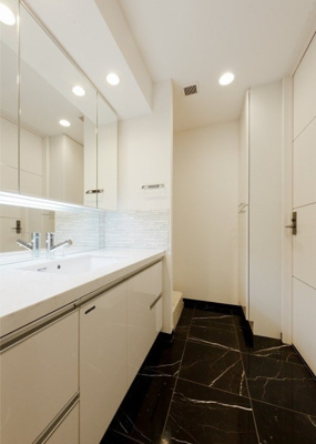 【洗面所】 | グランドコンシェルジュ六本木