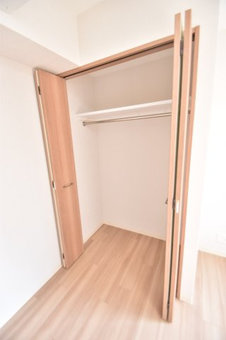 大阪市都島区都島南通１丁目の賃貸マンションの収納