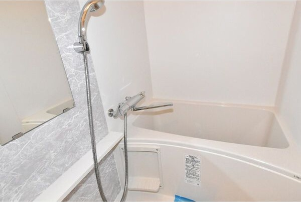 エスリード金山エクセアの浴室