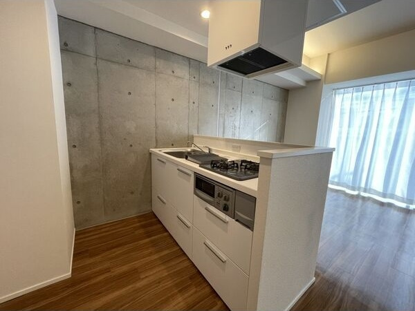 コレクション名駅III (8月契約キャンペーン!　※対象207、305、505号室FR)のキッチン