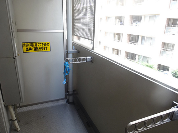 エスリード三宮フラワーロードのバルコニー