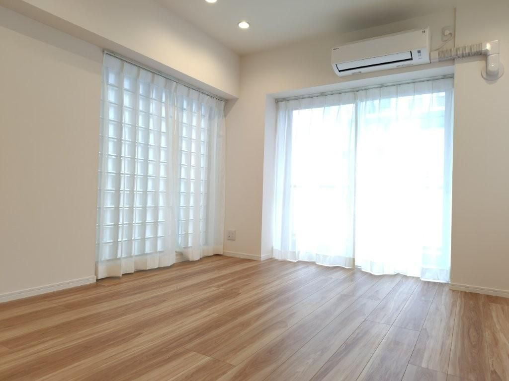 ユニオンパレス御徒町の居間・リビング