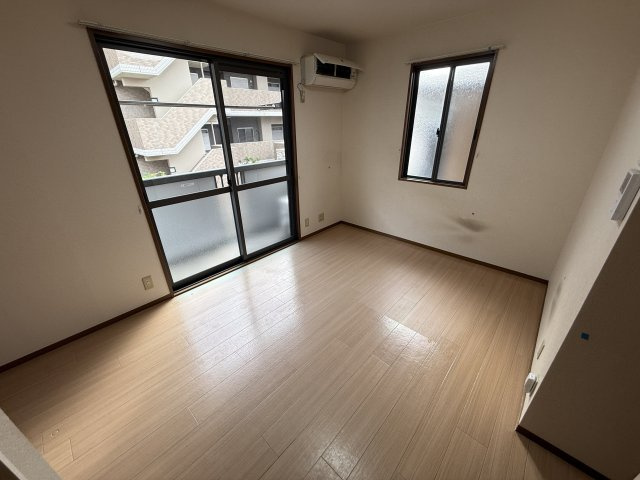 長興寺コーポの寝室