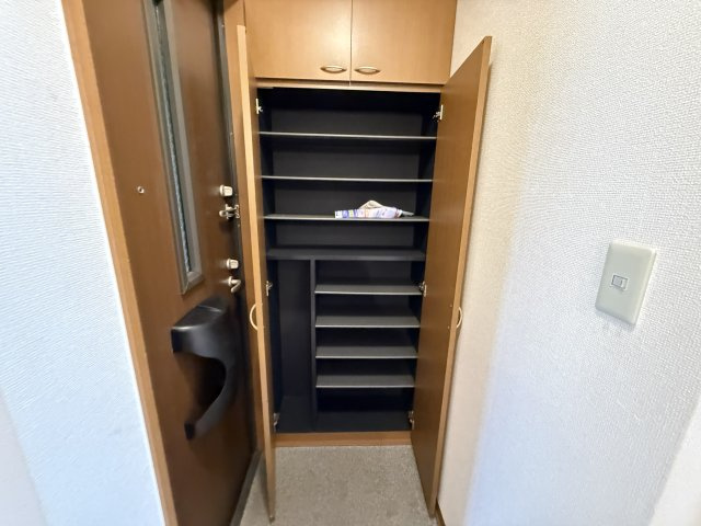 長興寺コーポの収納