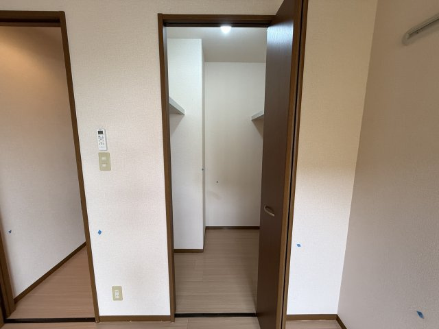 長興寺コーポの収納