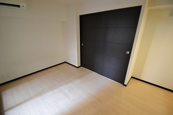 アスヴェル神戸元町Ⅱの居間・リビング