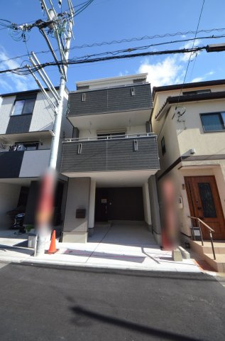 宇品御幸五丁目の外観|前面道路は交通量が少なく駐車楽々
駐車は1台可能です