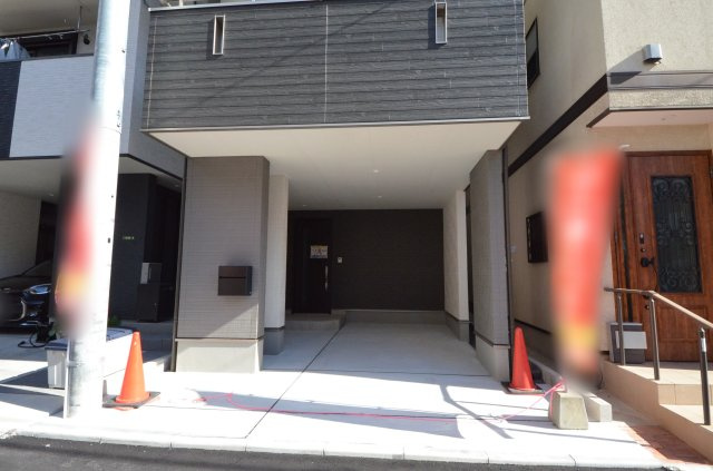 宇品御幸五丁目の駐車場|前面道路は交通量が少なく駐車楽々
駐車は1台可能です