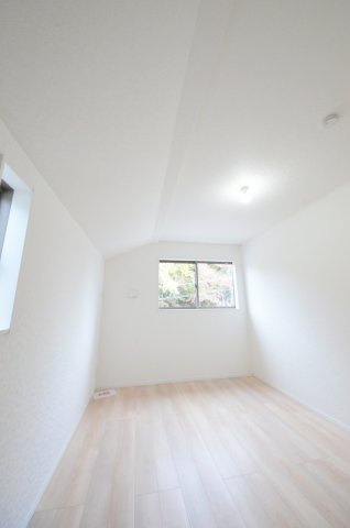 口田四丁目の洋室|全居室収納スペース有、お部屋が広く綺麗に使えます