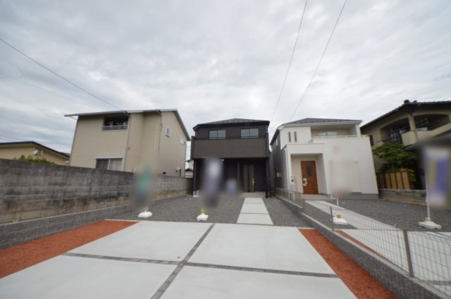 阿品三丁目の外観|当日内覧も可能です
お急ぎの方はお電話下さい