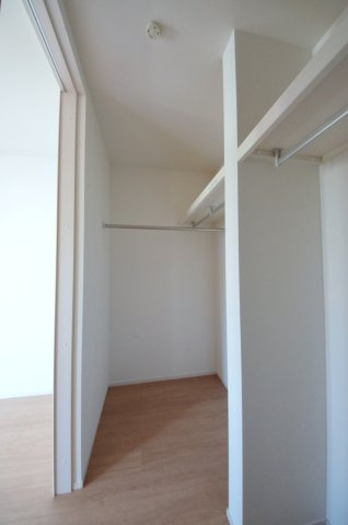 船越南四丁目の収納|全居室収納スペース有、お部屋が広く綺麗に使えます