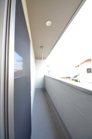 八木八丁目のバルコニー|東南向きの広いバルコニー