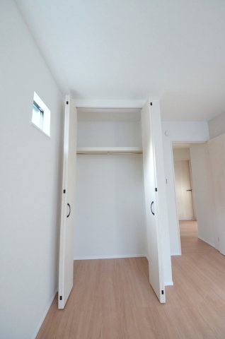 上安七丁目の収納|全居室収納スペース有、お部屋が広く綺麗に使えます