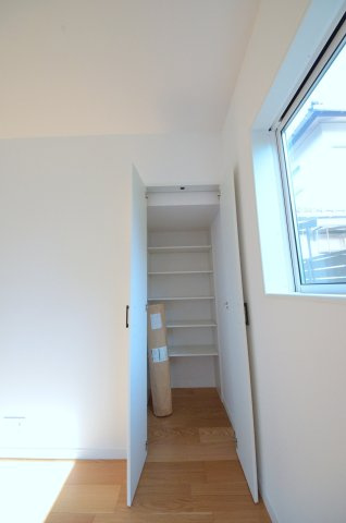 桜尾三丁目の収納|リビングにも収納スペースがあります