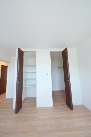 長楽寺一丁目の収納|全居室収納スペース有、お部屋が広く綺麗に使えます