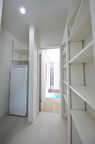 可部八丁目の収納|広いパントリースペース