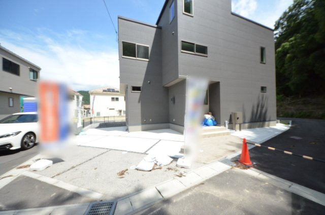 可部八丁目の駐車場|敷地広々41坪
駐車は3台可能です