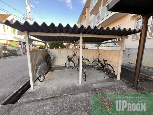 クリーンハイツ61の駐車場